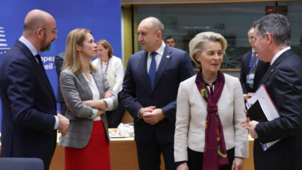 Радев: Болгария поддерживает европейский механизм укрепления мира