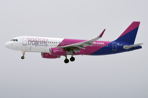 WizzAir должна представить план по нормализации рейсов в Болгарию