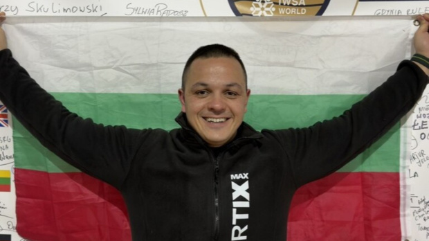 Цанко Цанков стал вице-чемпионом мира по зимнему плаванию на 200 м